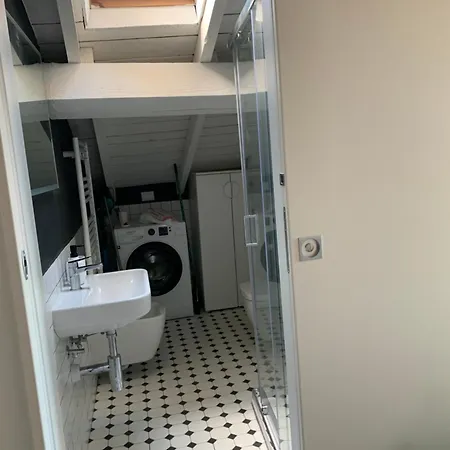 Via Pia 29-7 アパート サヴォーナ